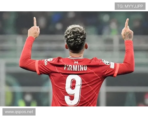 阿尔瓦雷斯 vs 菲尔米诺:伪九号角色构建与战术价值差异分析 阿尔瓦雷斯 vs 菲尔米诺:伪九号角色构建与战术价值差异分析