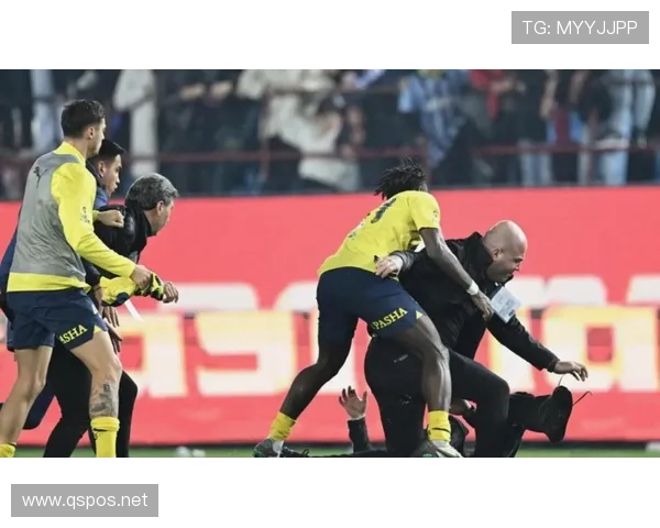 恩佐爆发赛季：顶级中场表现如何炼成