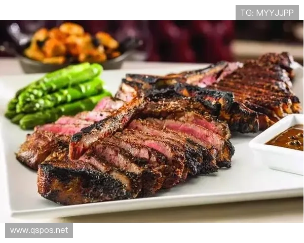 凯蒂·莱德基每天游5万米，早餐吃三块牛排？